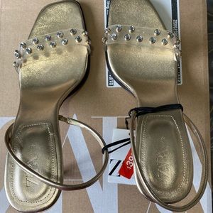 Zara HEELED SANDALS WITH VINYL GEM STRAP size 40